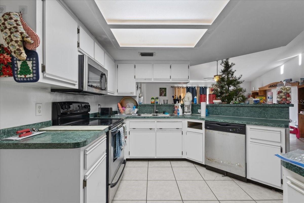 NOT IN A SUBDIVISION - Residential