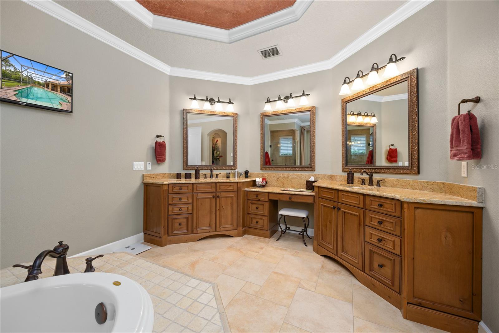 ESTATES AT WEKIVA PARK - Residential