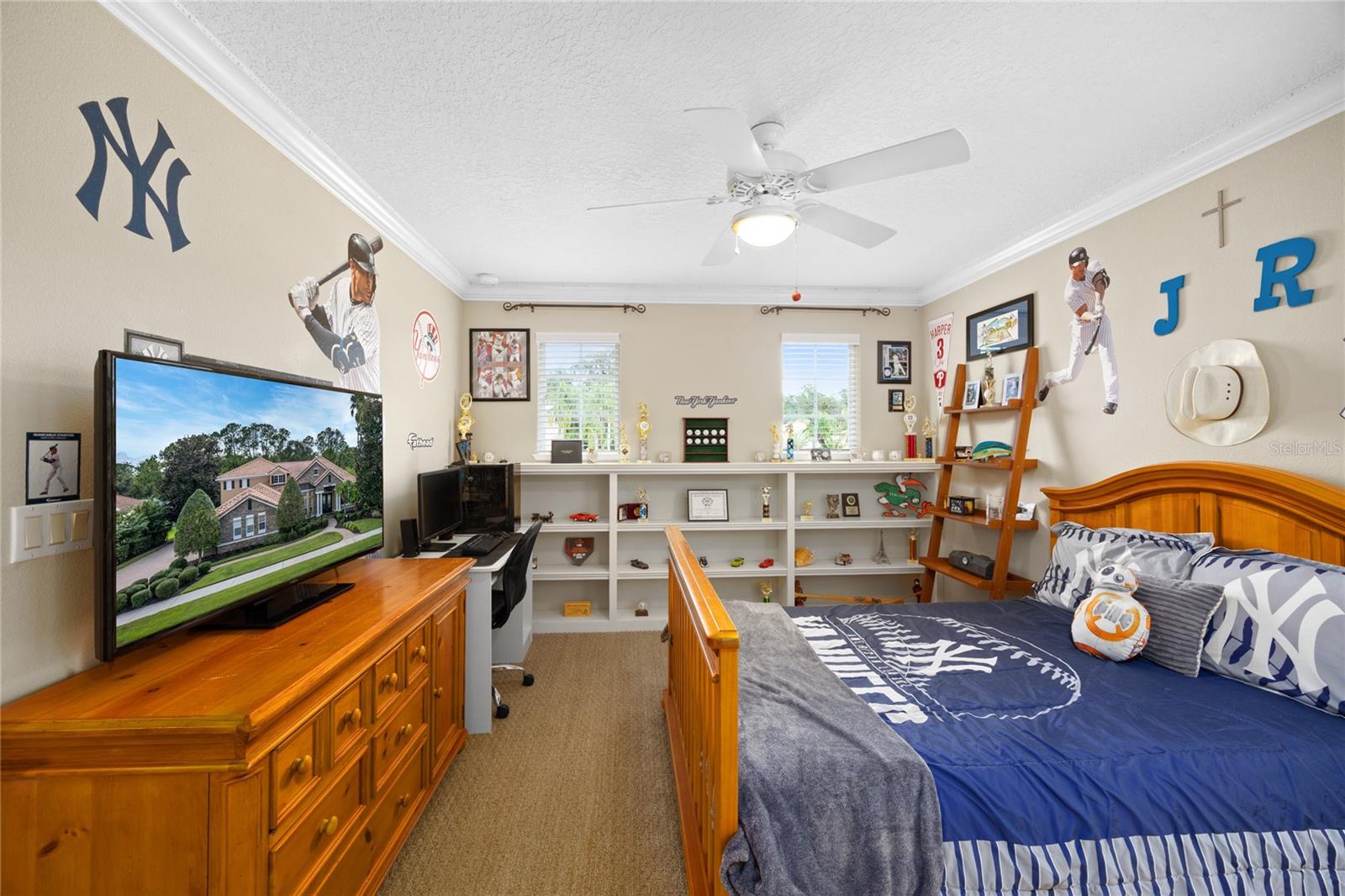 ESTATES AT WEKIVA PARK - Residential