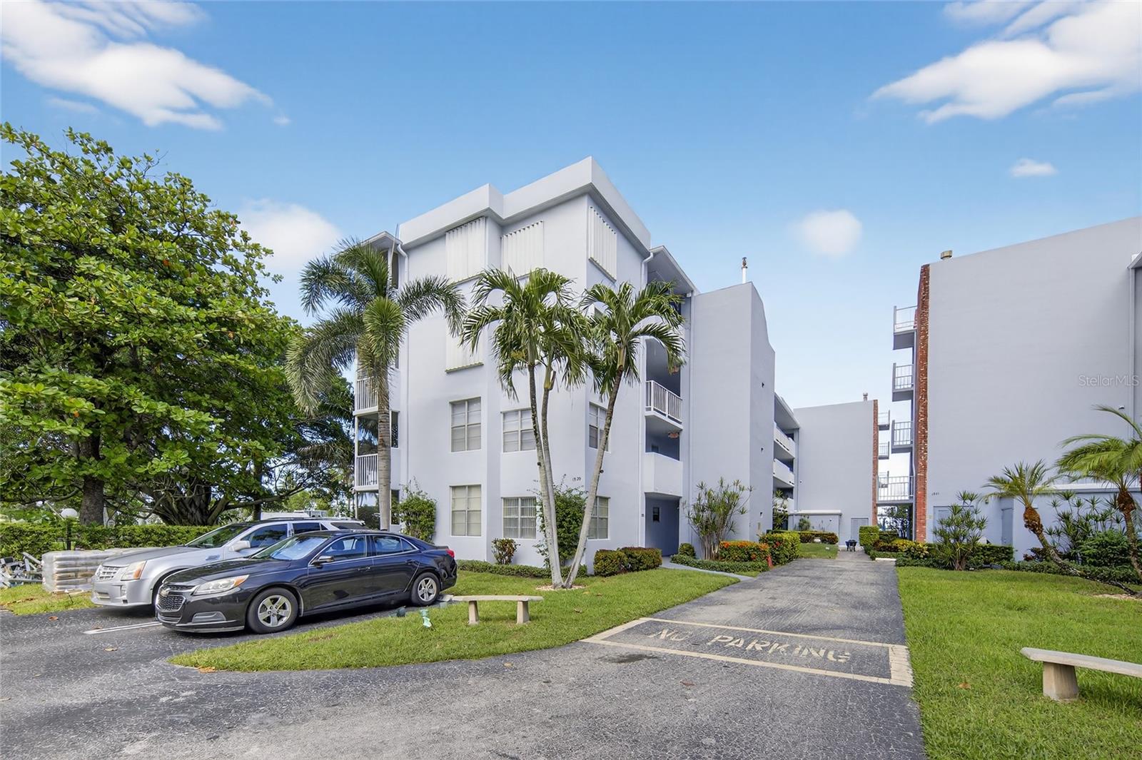 1820 NEW PALM WAY 306