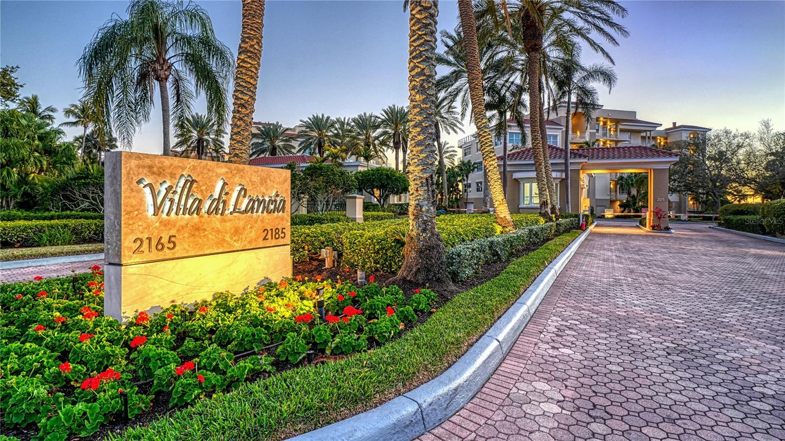 VILLA DI LANCIA PH 1 - Residential