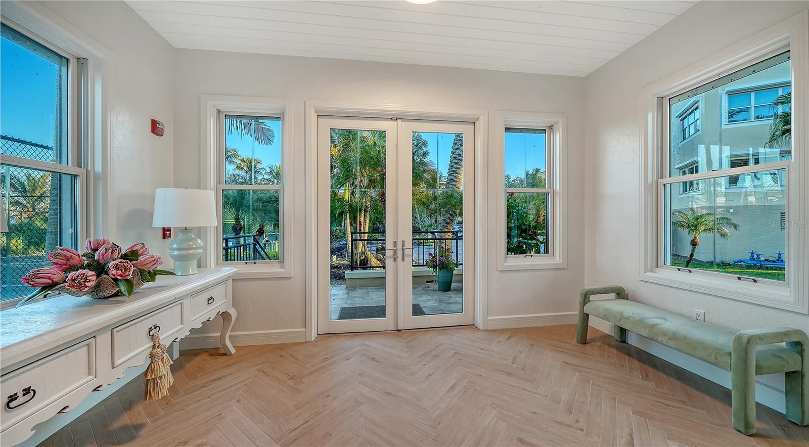 VILLA DI LANCIA PH 1 - Residential