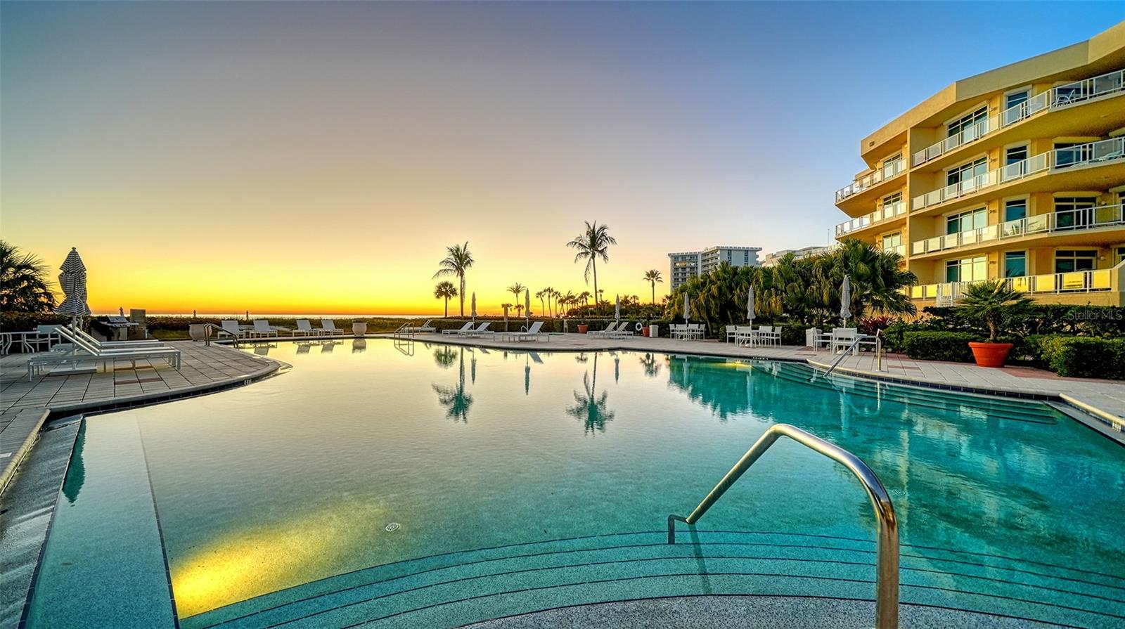 VILLA DI LANCIA PH 1 - Residential