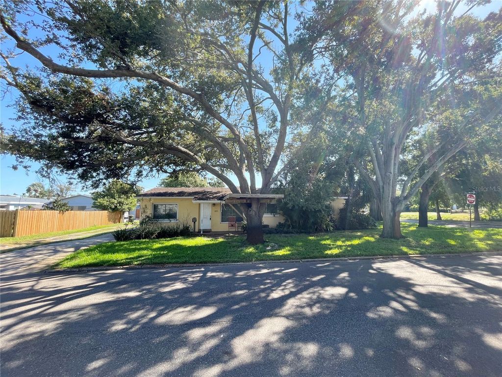 Photo of 601 56th Street N, St Petersburg, FL 33710 (MLS # TB8442495)