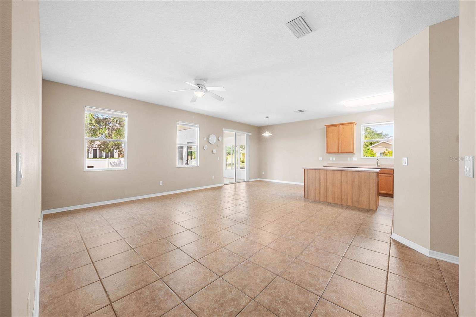 BAHIA LAKES PH 3 - Residential