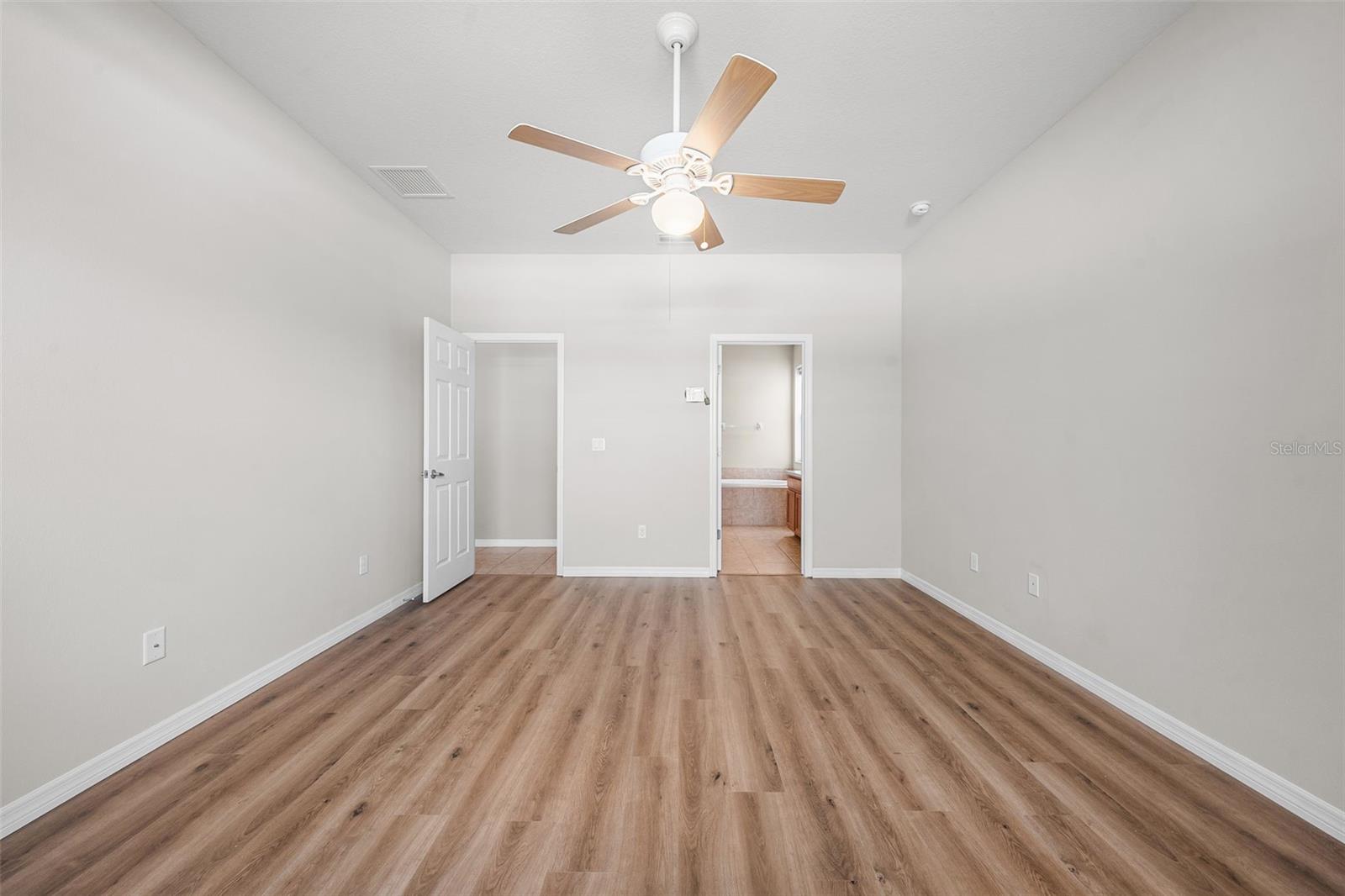 BAHIA LAKES PH 3 - Residential