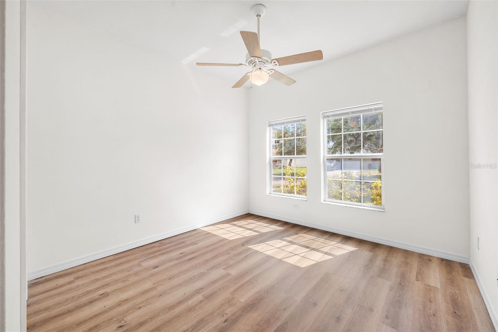 BAHIA LAKES PH 3 - Residential