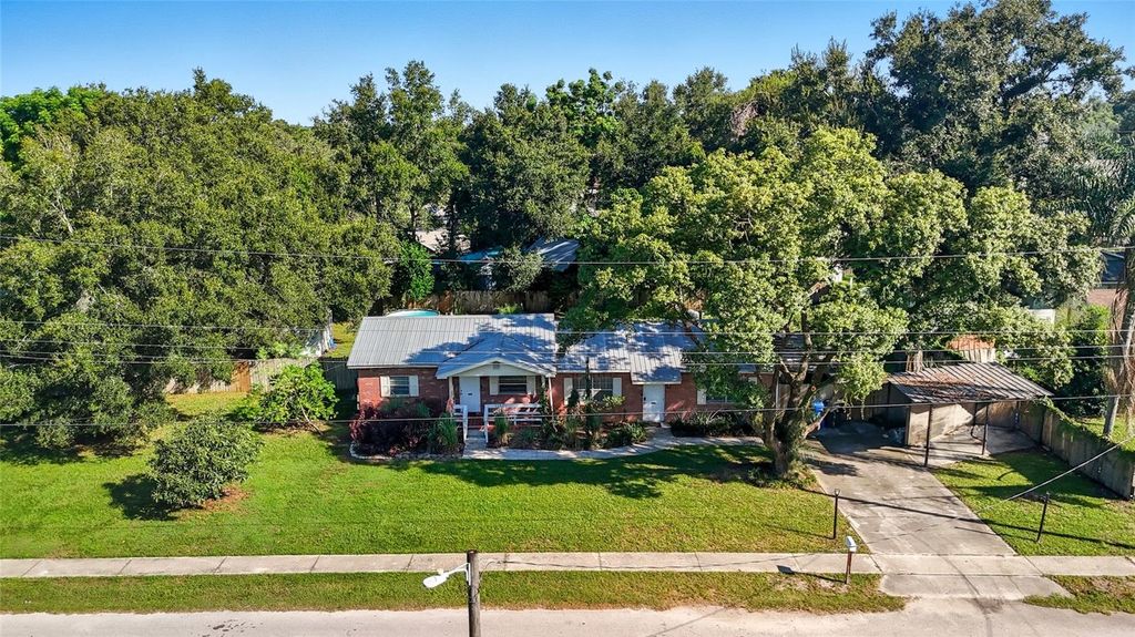 Photo of 403 Euclid Avenue, Seffner, FL 33584 (MLS # TB8432642)