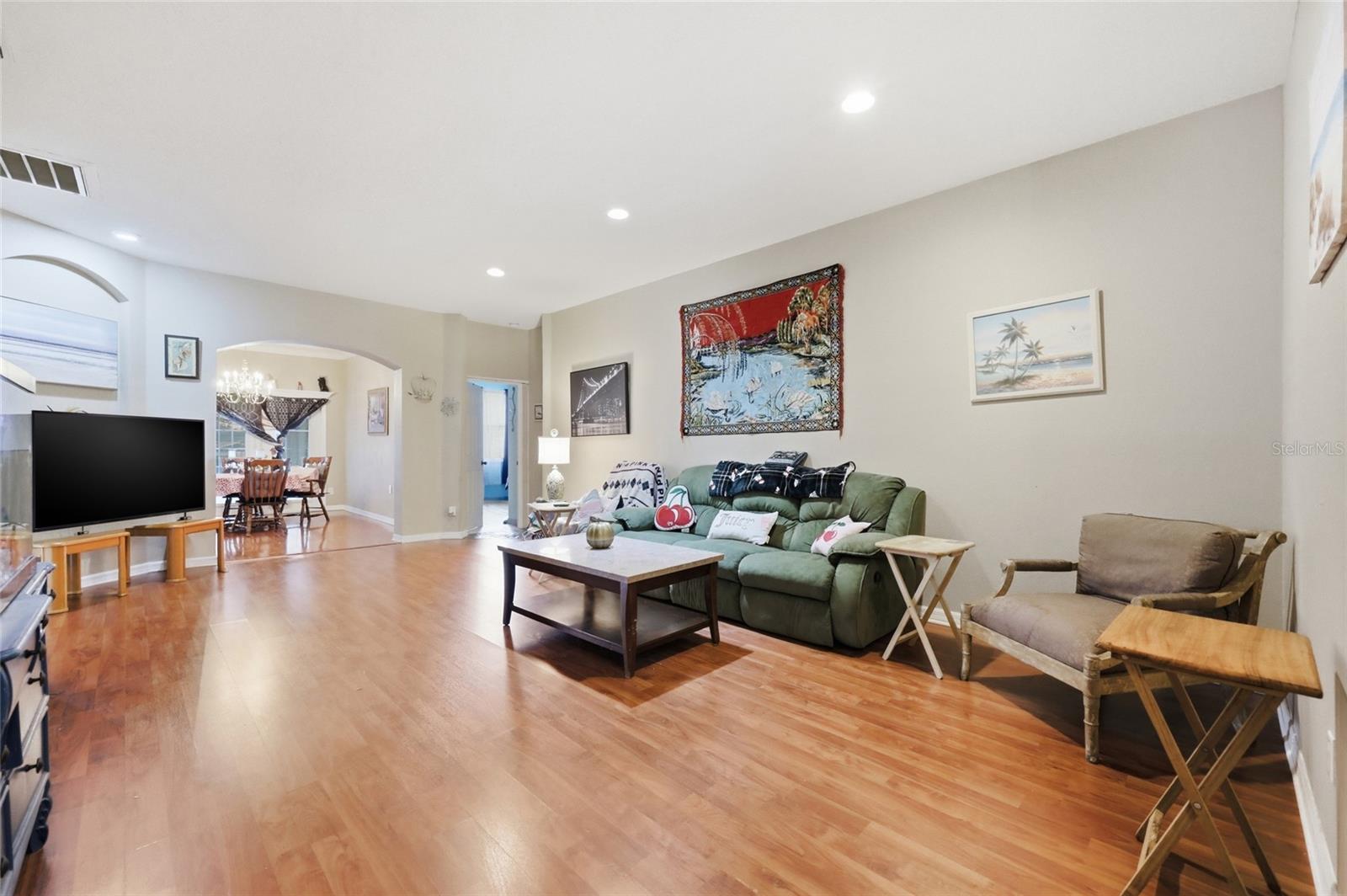 ADMIRAL POINTE HOMEOWNERS ASSOCIATION, INC. - Residential