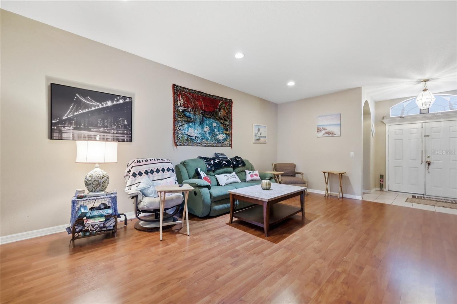 ADMIRAL POINTE HOMEOWNERS ASSOCIATION, INC. - Residential