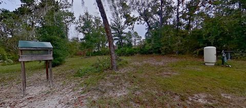 A home in BROOKSVILLE