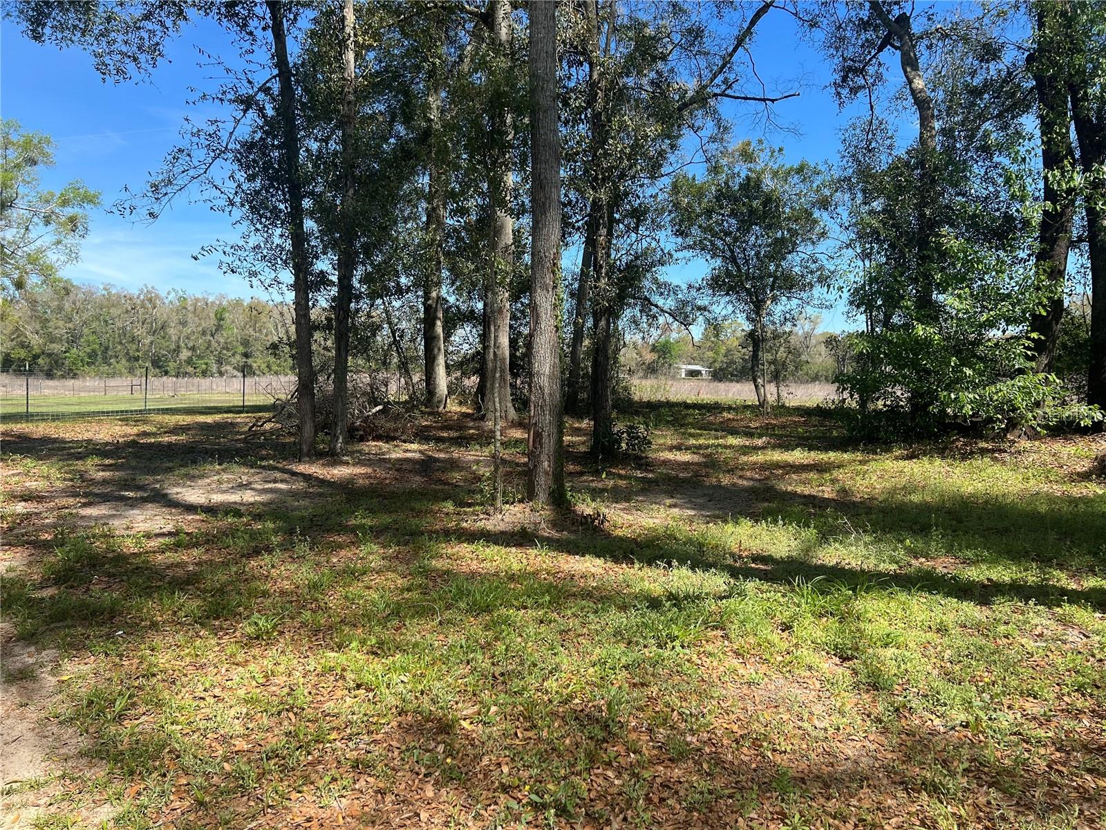 SANTA FE CORNERS UNREC SUB - Residential