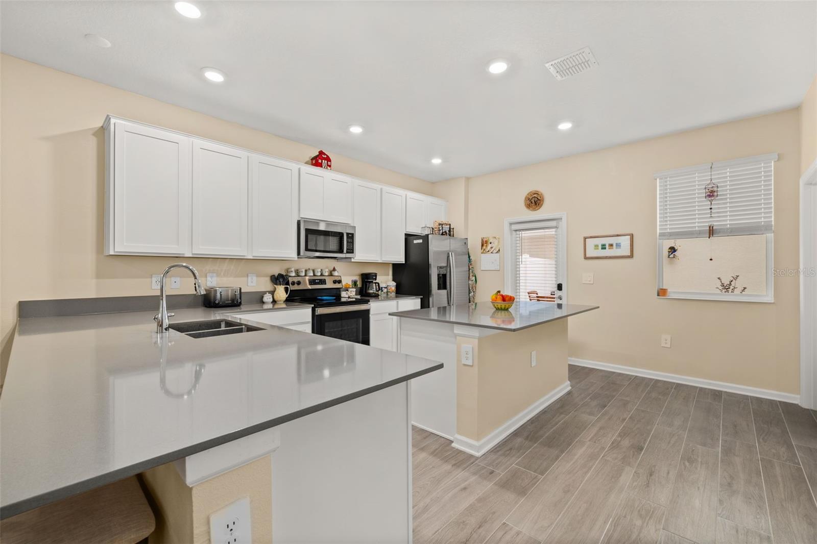 STOREY GROVE PH 4 - Residential