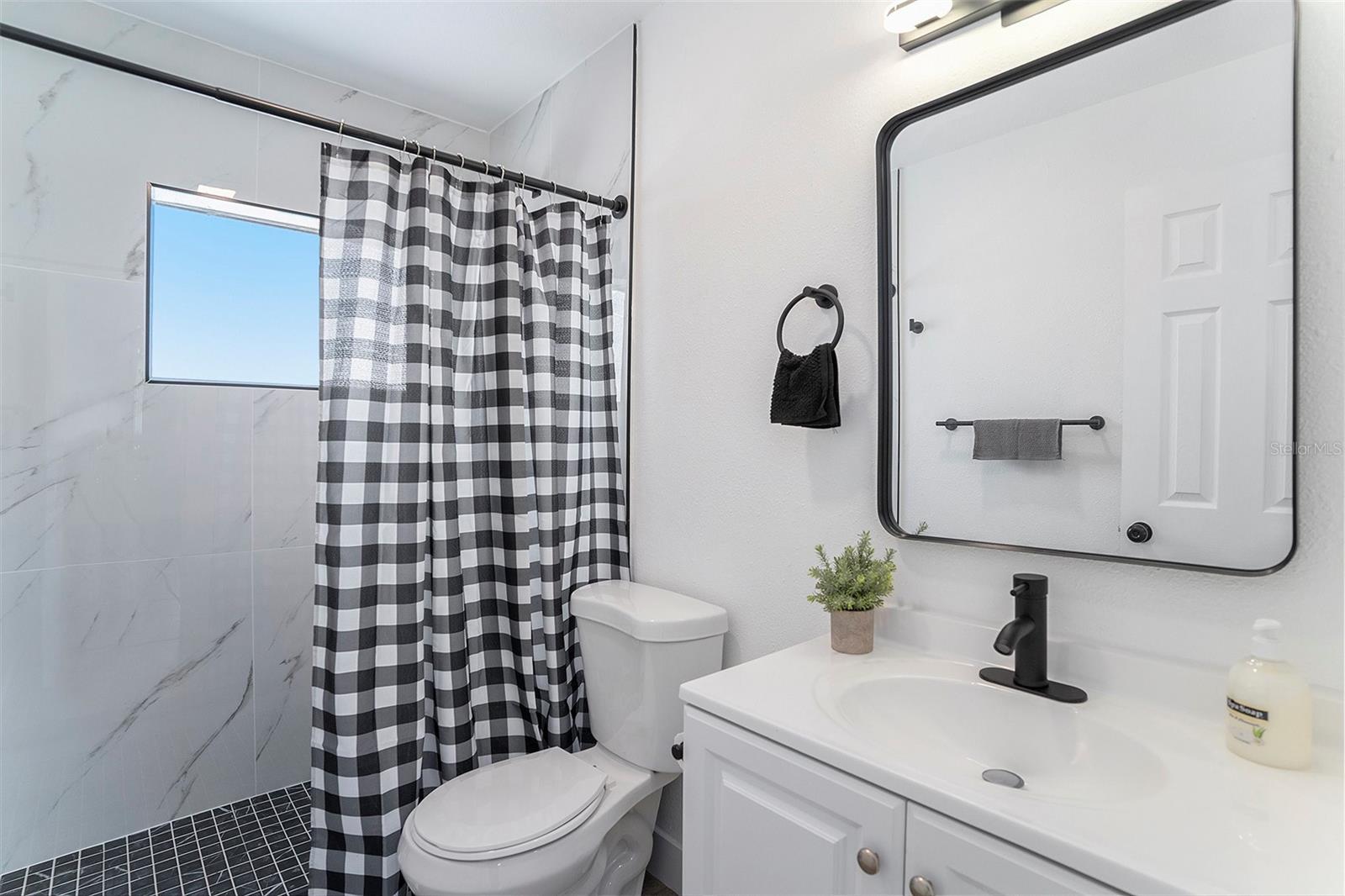 TOWNN COUNTRY PARK UN 07 - Residential