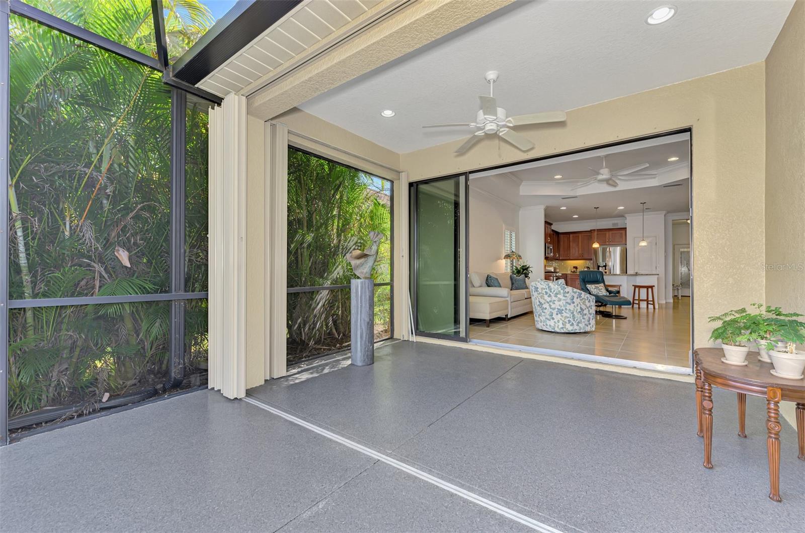 GRAND PALM - Residential