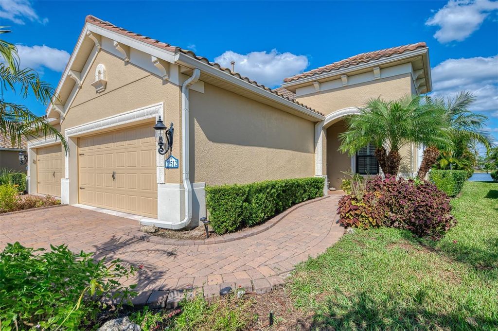 Photo of 11512 Okaloosa Drive, Venice, FL 34293 (MLS # N6141213)