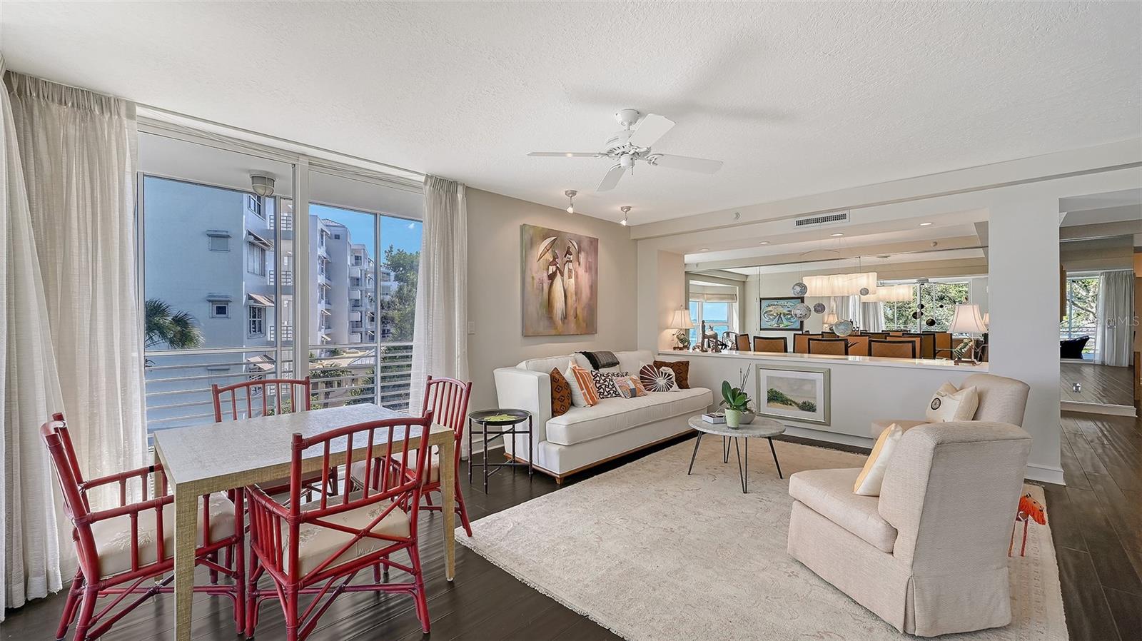 MARINA BAY - Residential