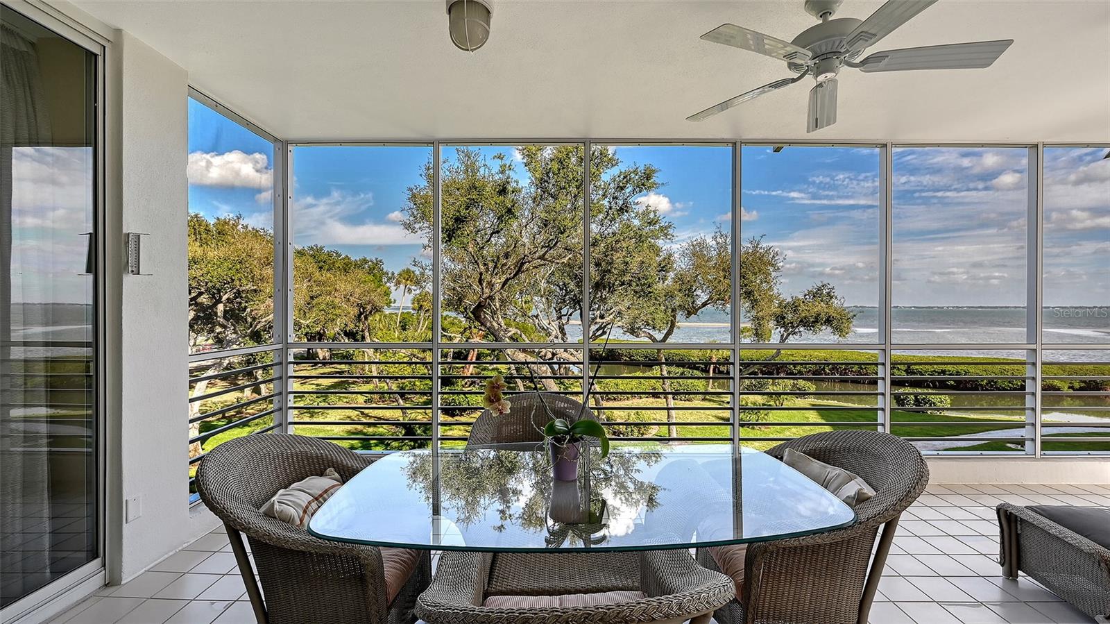 MARINA BAY - Residential