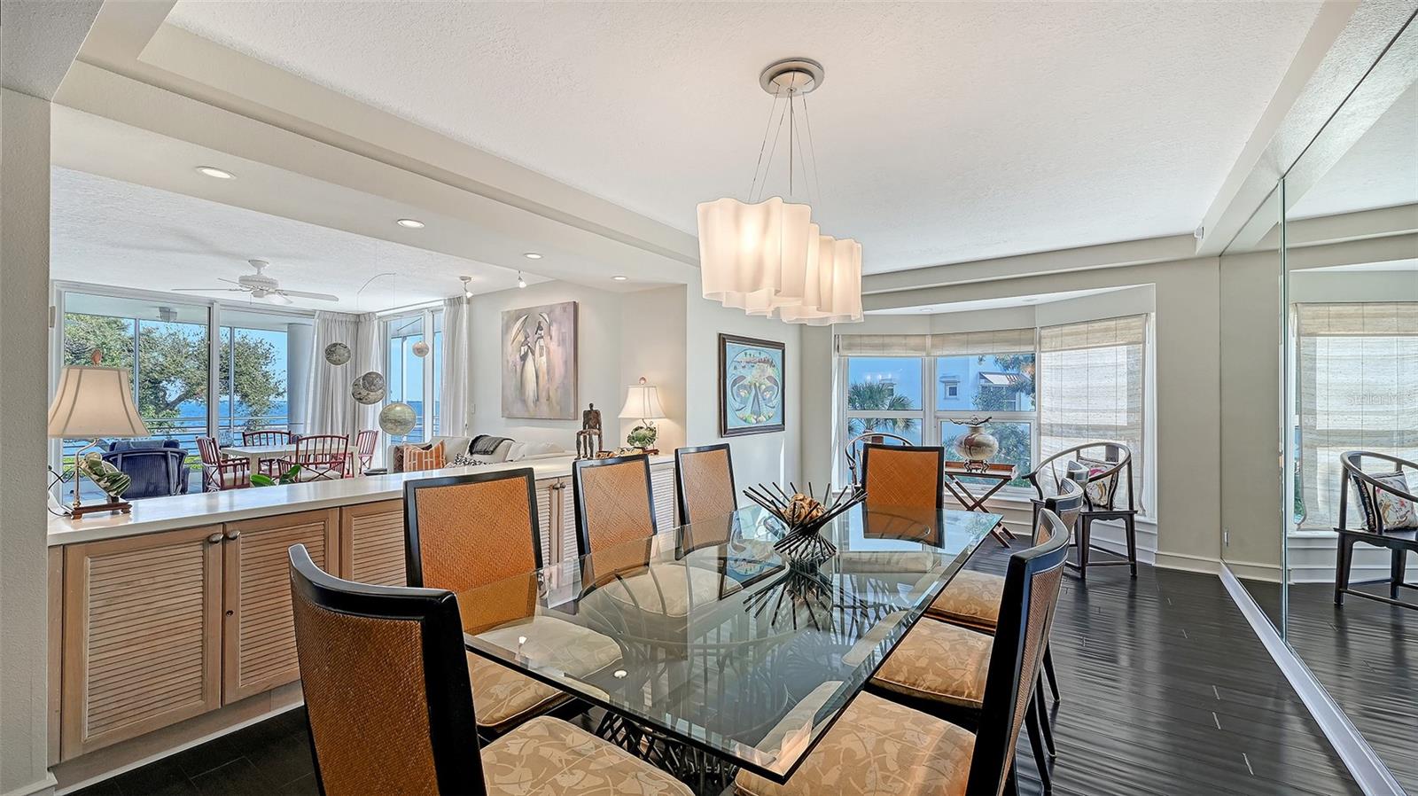 MARINA BAY - Residential