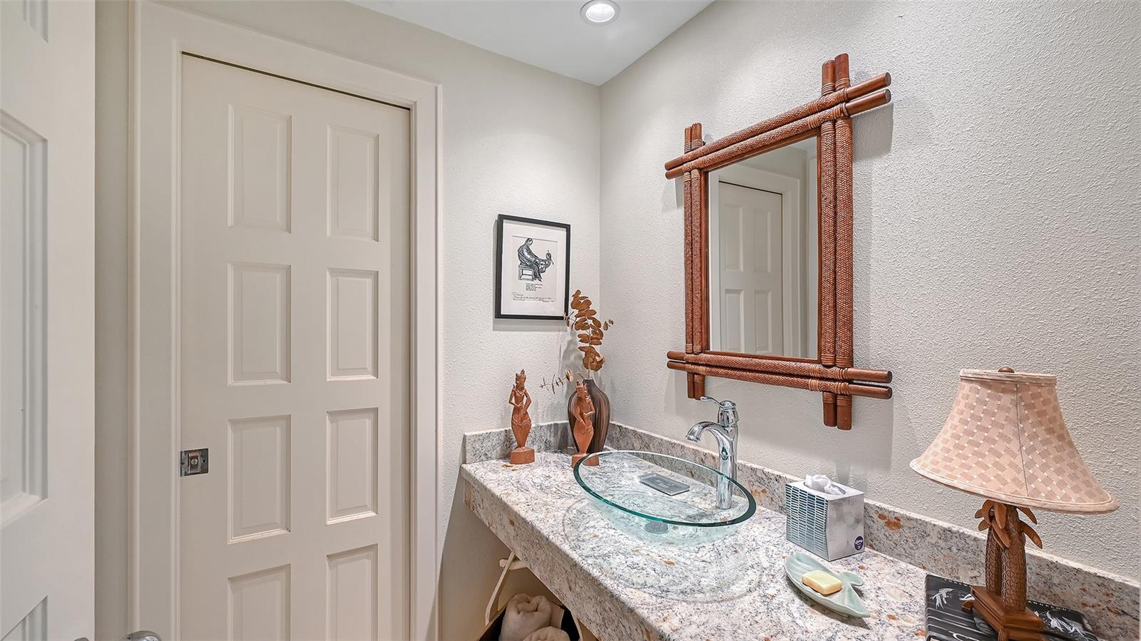 MARINA BAY - Residential