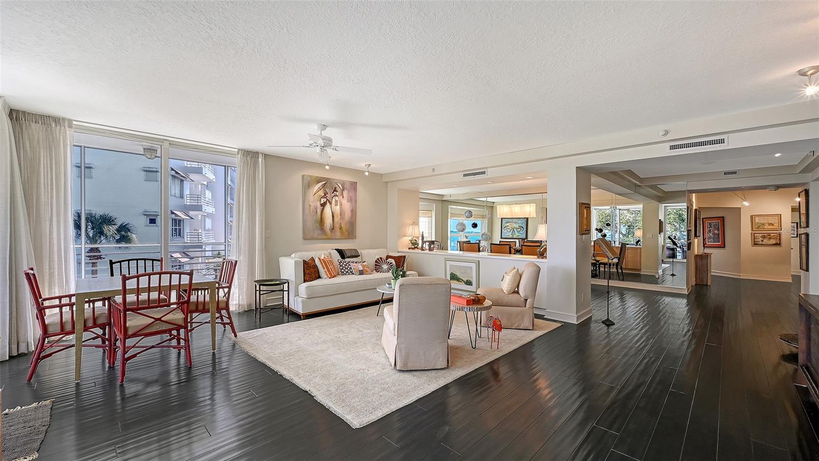 MARINA BAY - Residential