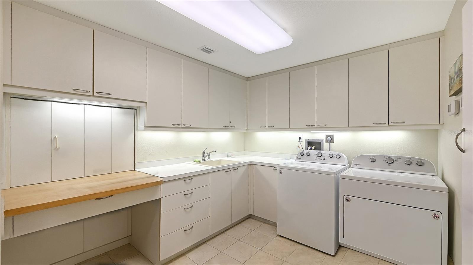 MARINA BAY - Residential