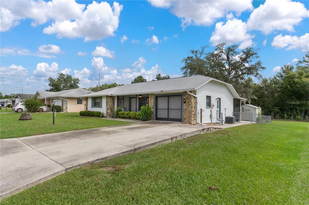 Photo of 3849 N Tamarisk Avenue, Beverly Hills, FL 34465 (MLS # GC543811)