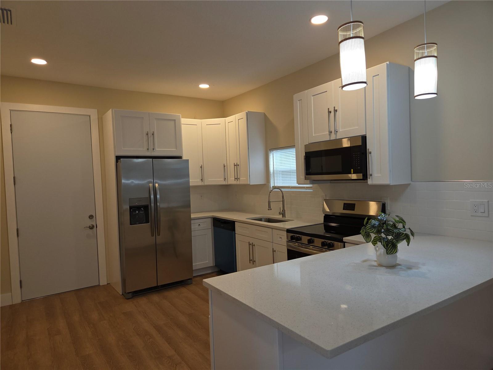 WATCH HILL - Residential