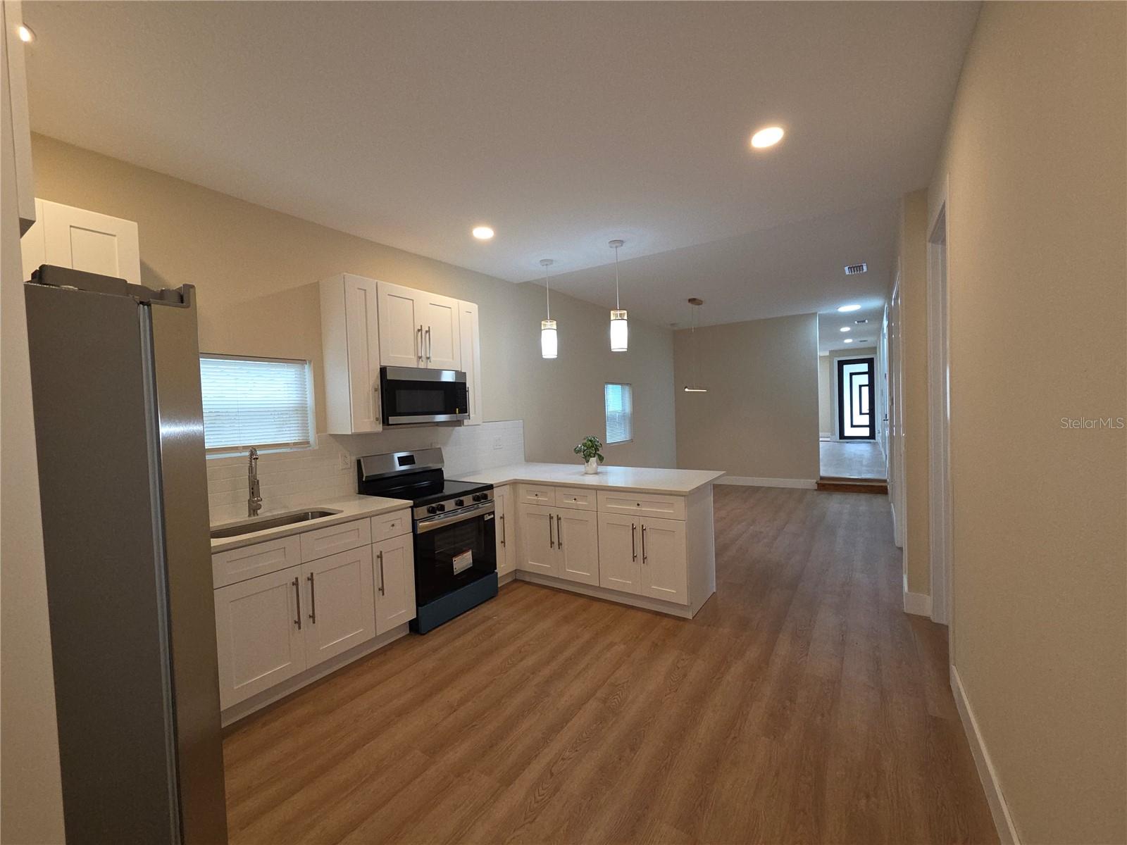 WATCH HILL - Residential