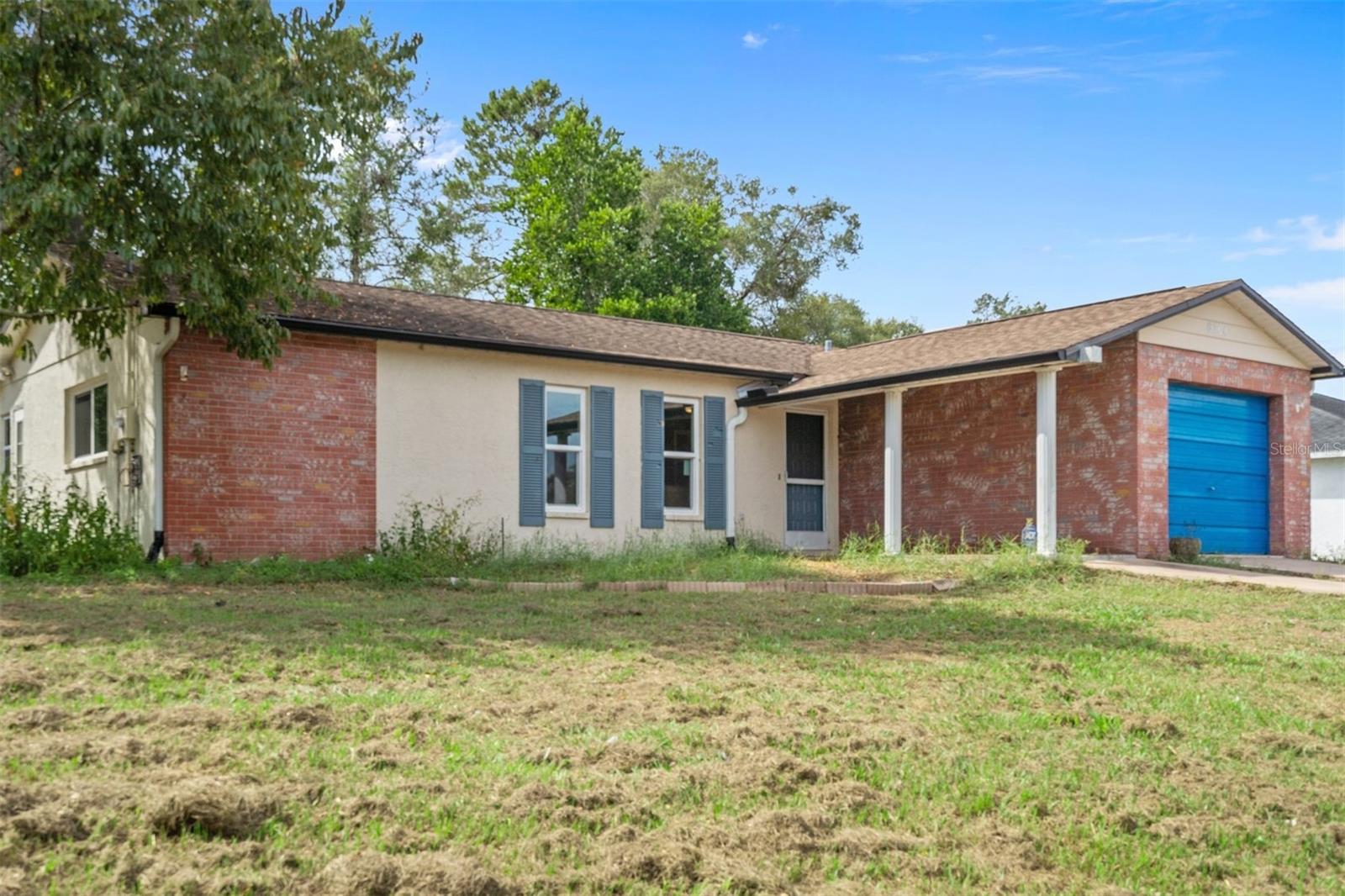 SPRING HILL - Residential