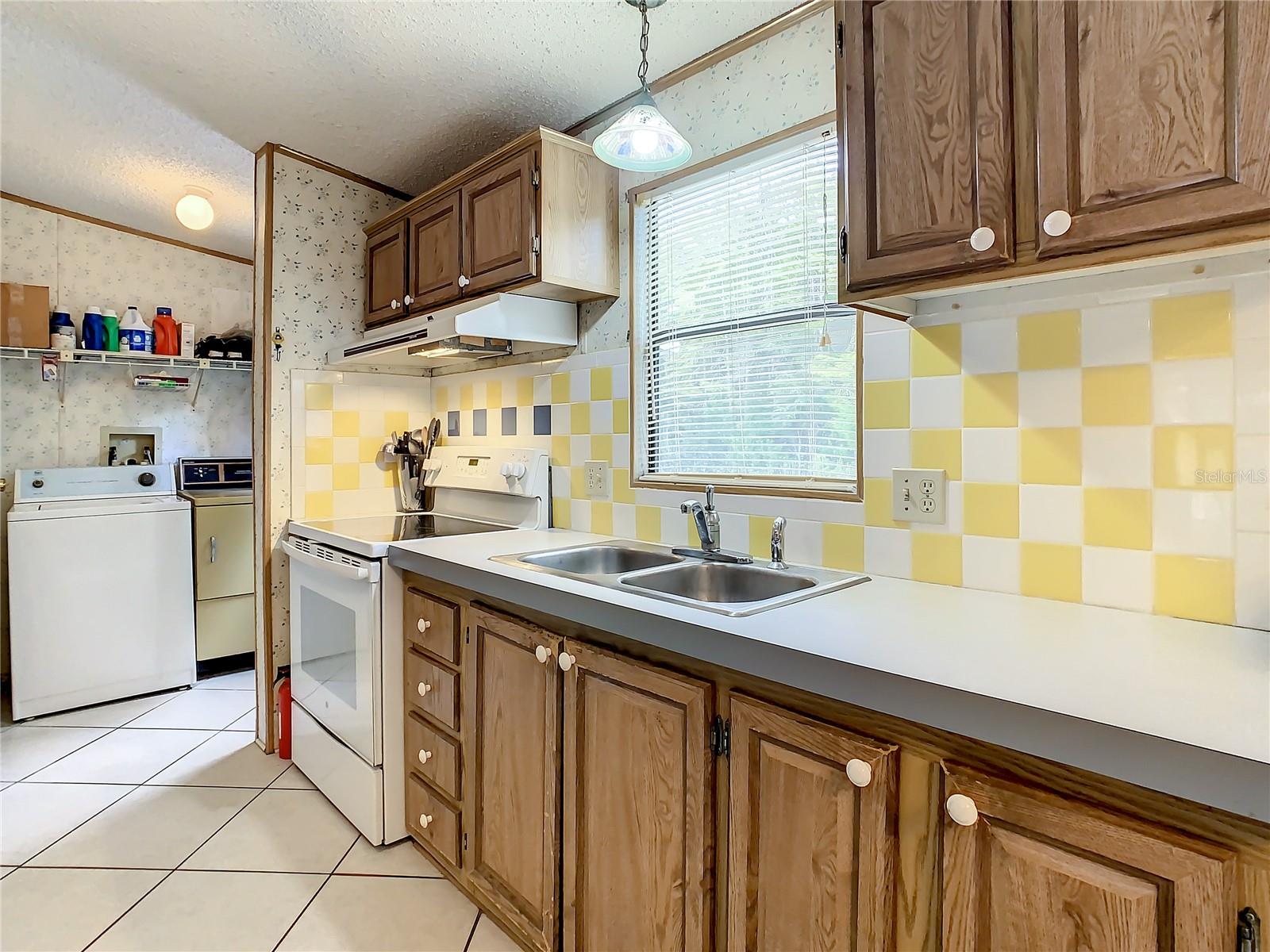 LAKE MARINETTE MHP - Residential