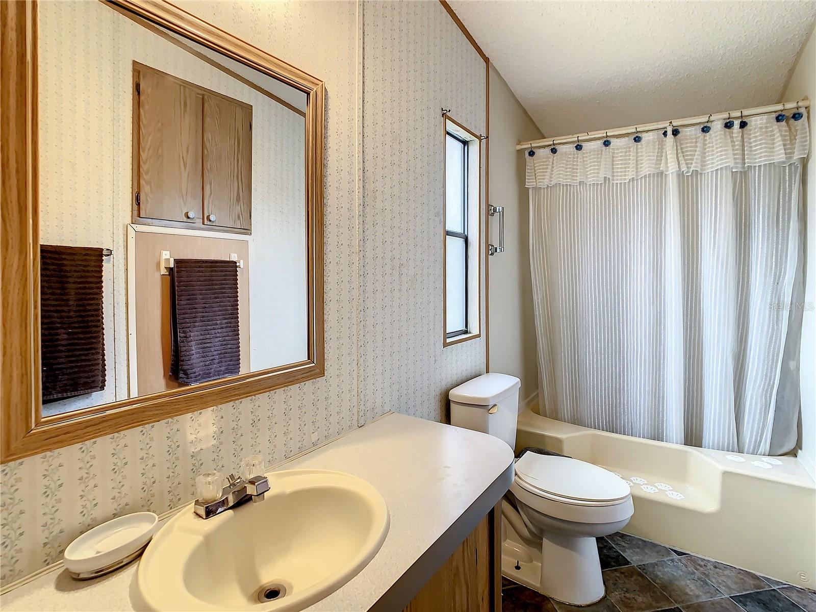 LAKE MARINETTE MHP - Residential