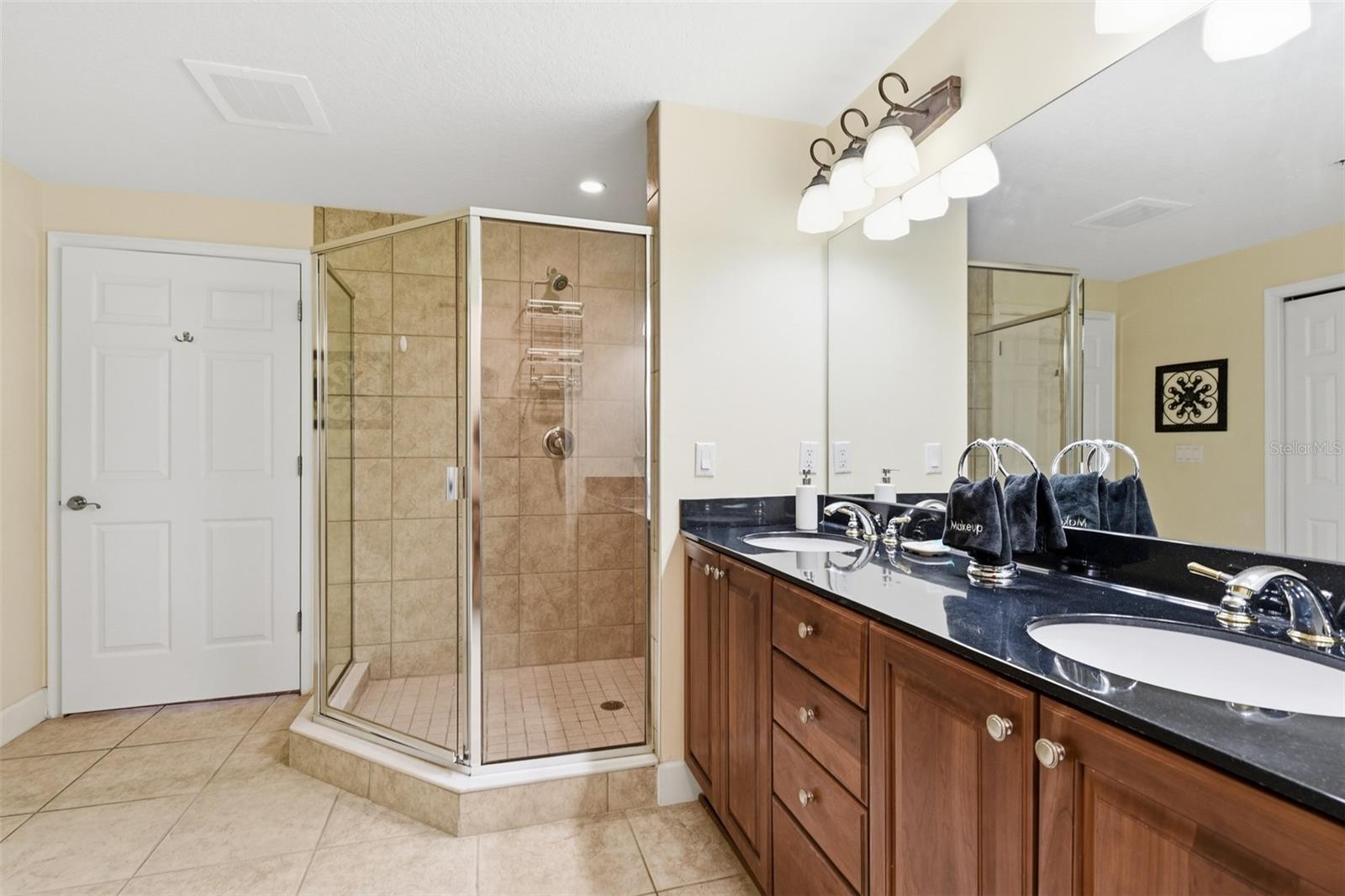 ST MAARTEN CONDO - Residential