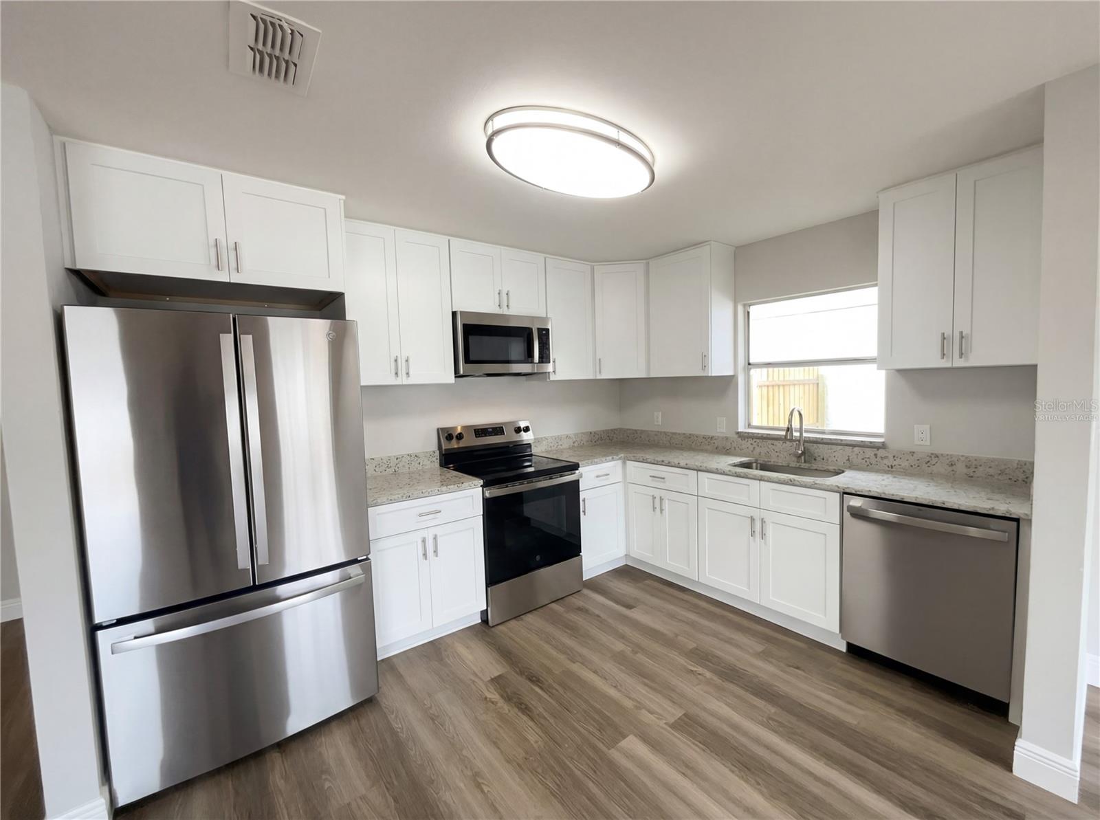 INDIAN WELLS UNIT 3 - Residential