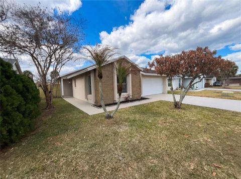 3216 RUNNING DEER PATH KISSIMMEE FL 34746