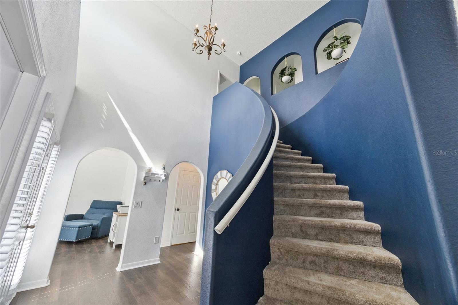 STERLING WOODS - Residential