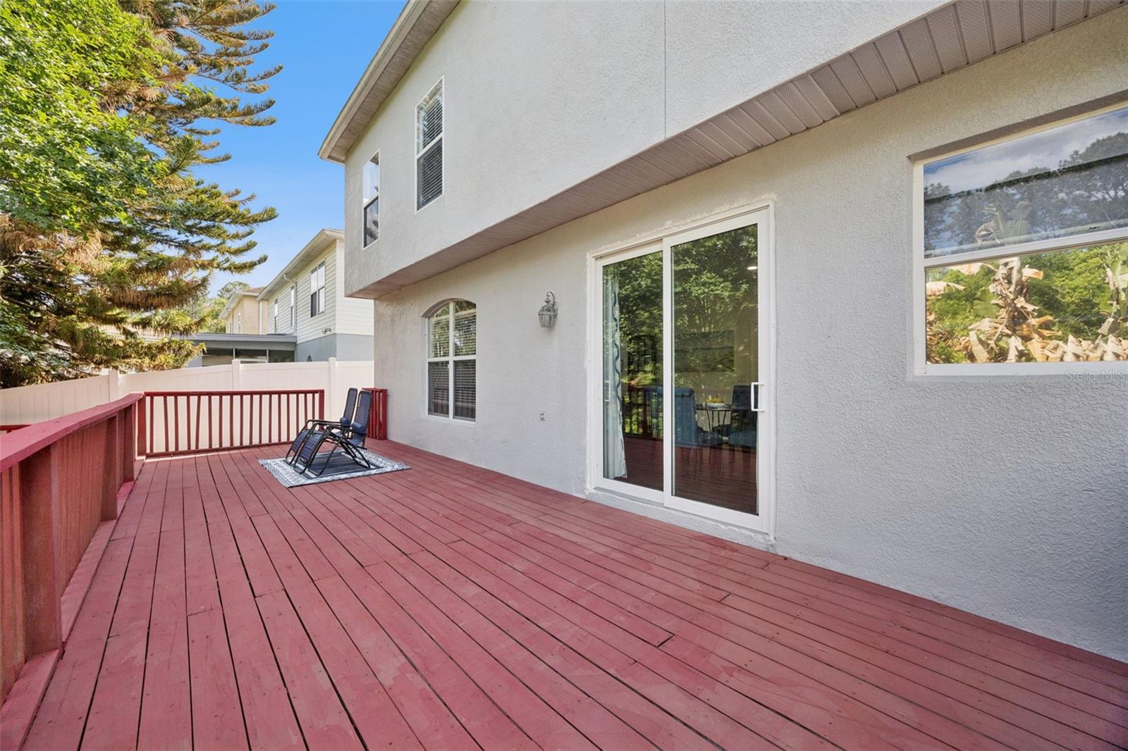 STERLING WOODS - Residential