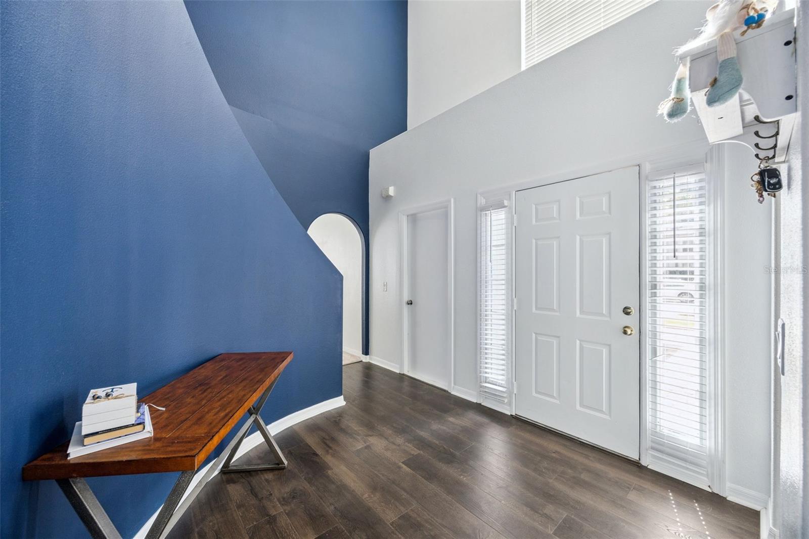 STERLING WOODS - Residential