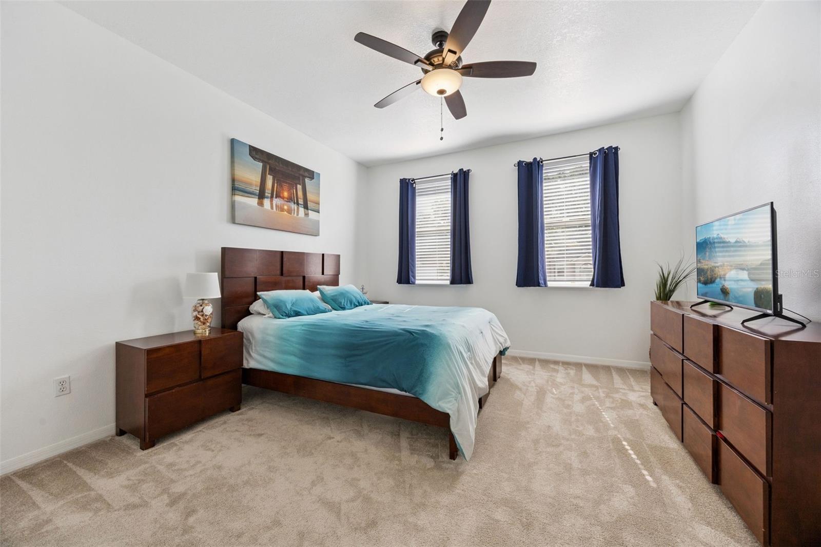 STERLING WOODS - Residential