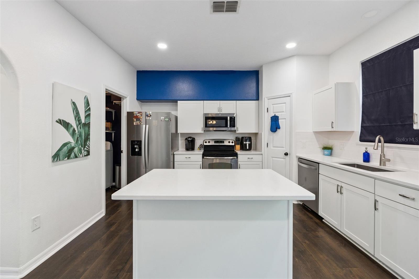 STERLING WOODS - Residential
