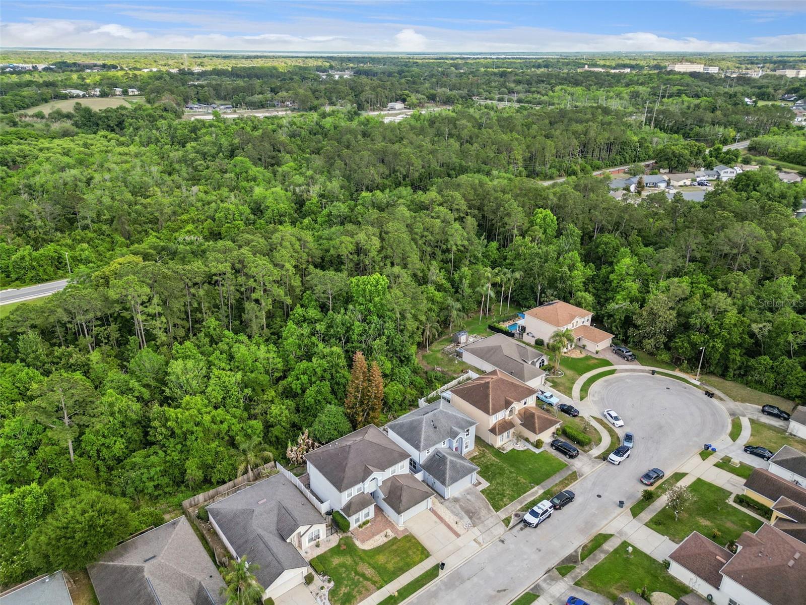 STERLING WOODS - Residential