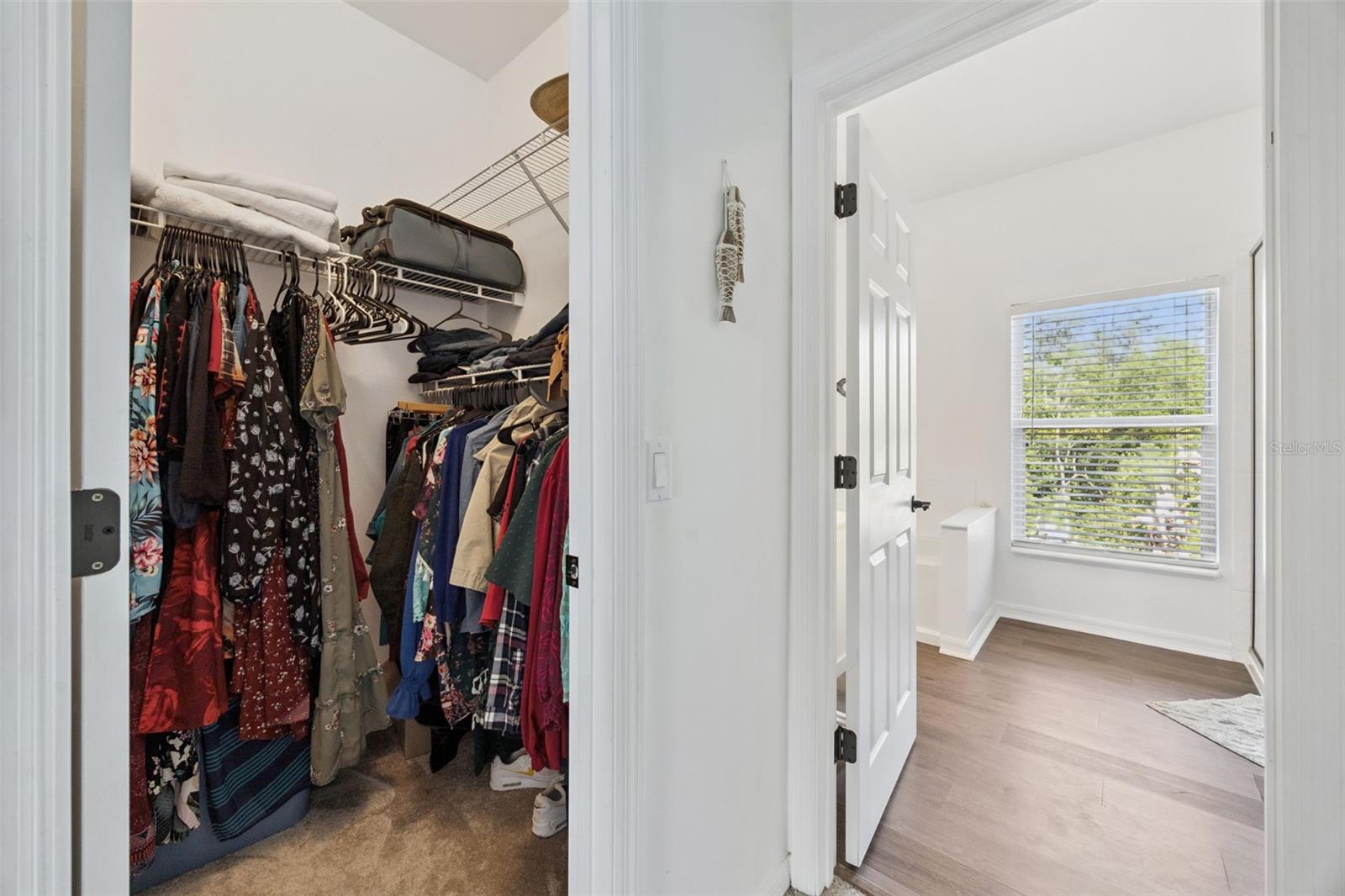 STERLING WOODS - Residential