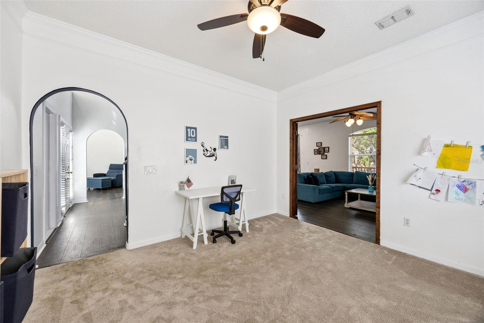 STERLING WOODS - Residential
