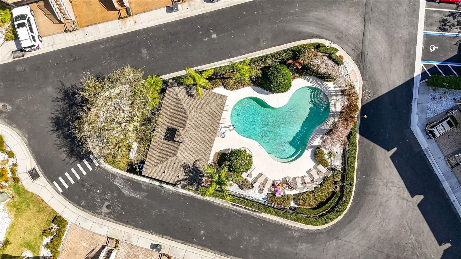 SPINNAKER COVE TWNHMS - Residential