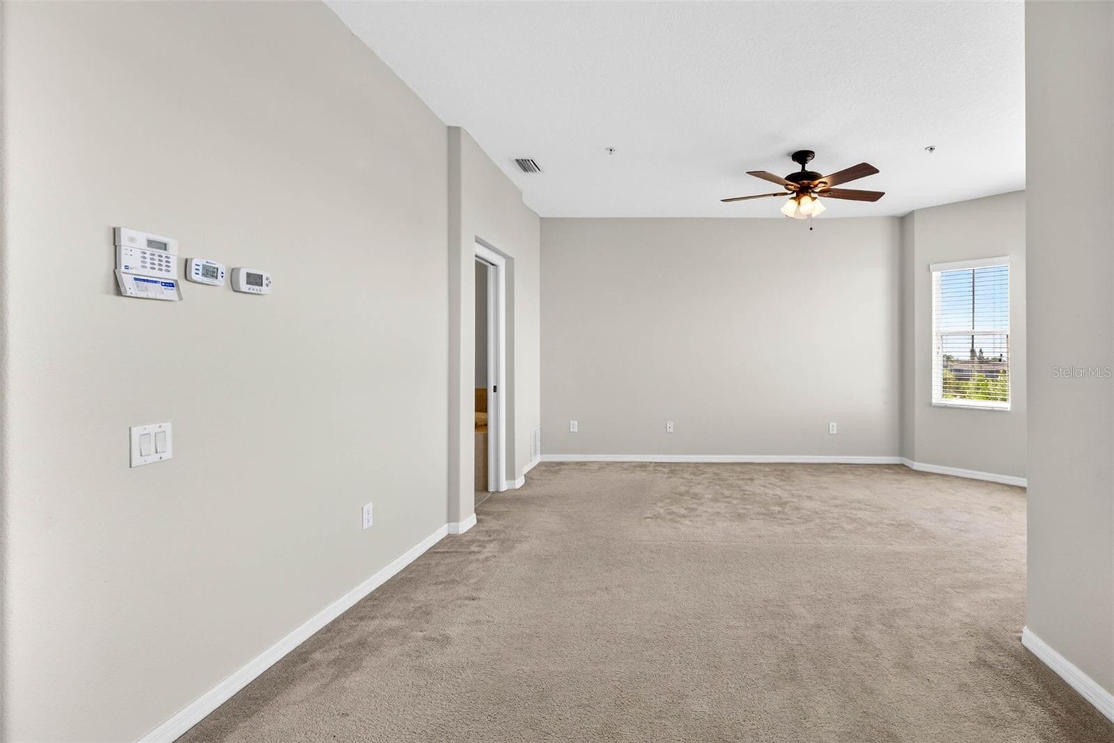 SPINNAKER COVE TWNHMS - Residential