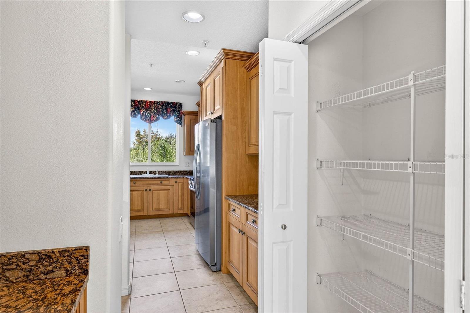 SPINNAKER COVE TWNHMS - Residential