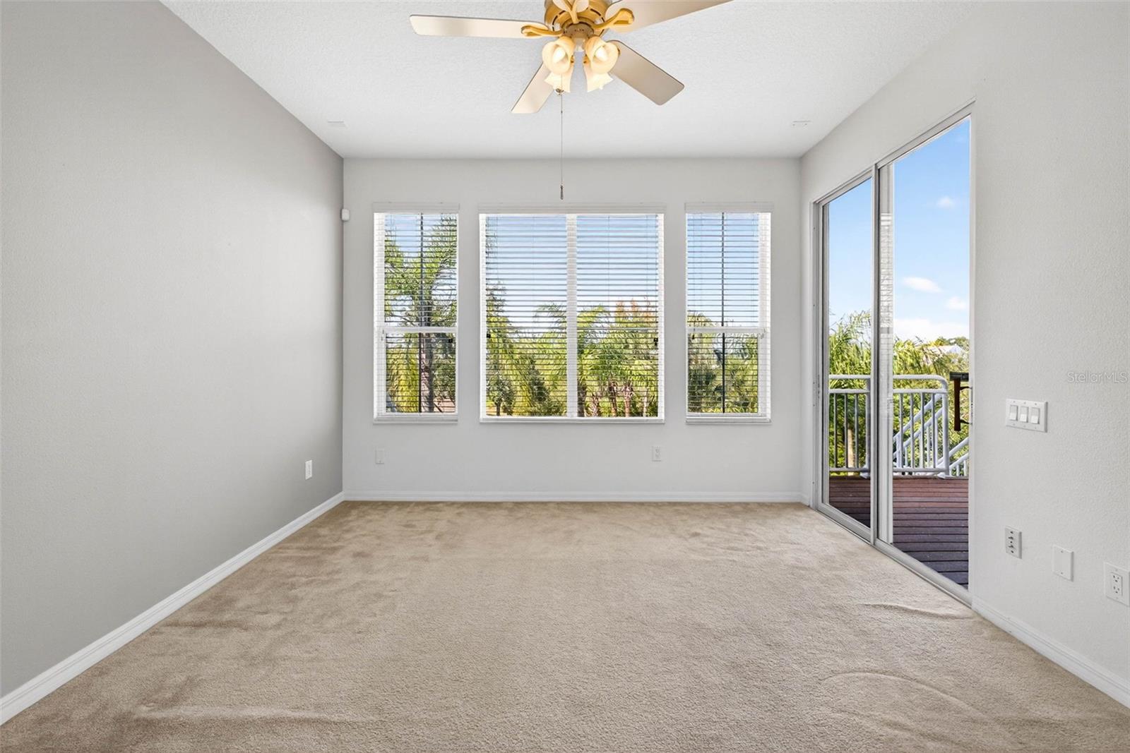 SPINNAKER COVE TWNHMS - Residential