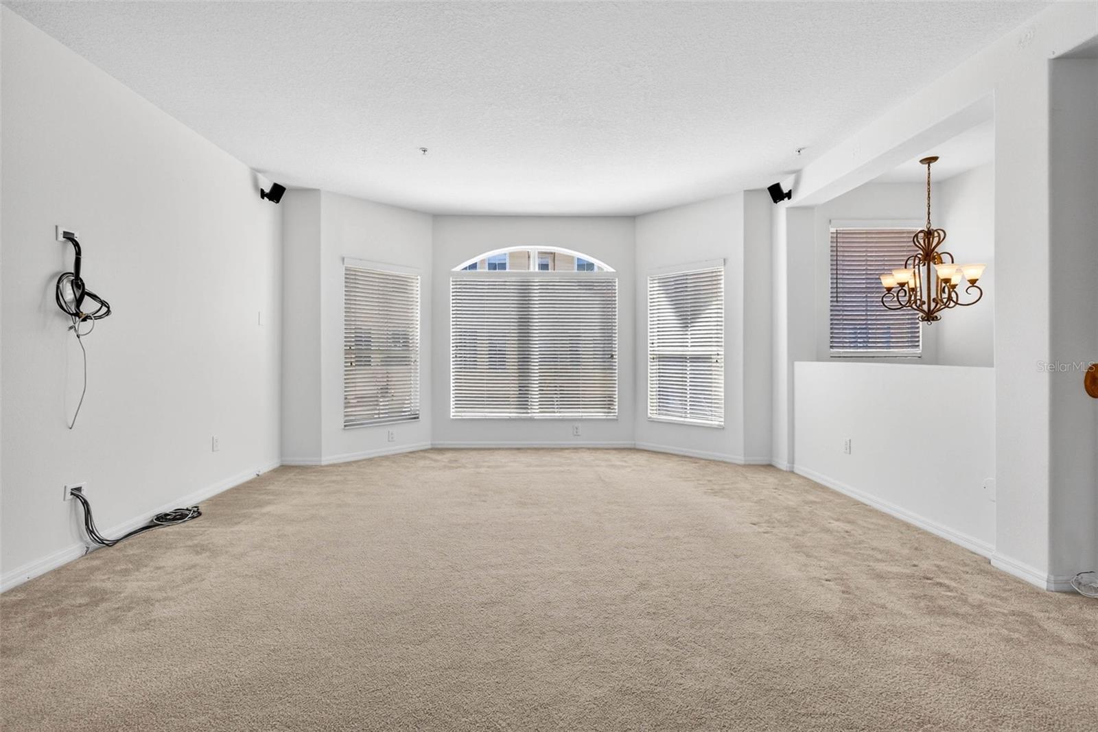 SPINNAKER COVE TWNHMS - Residential