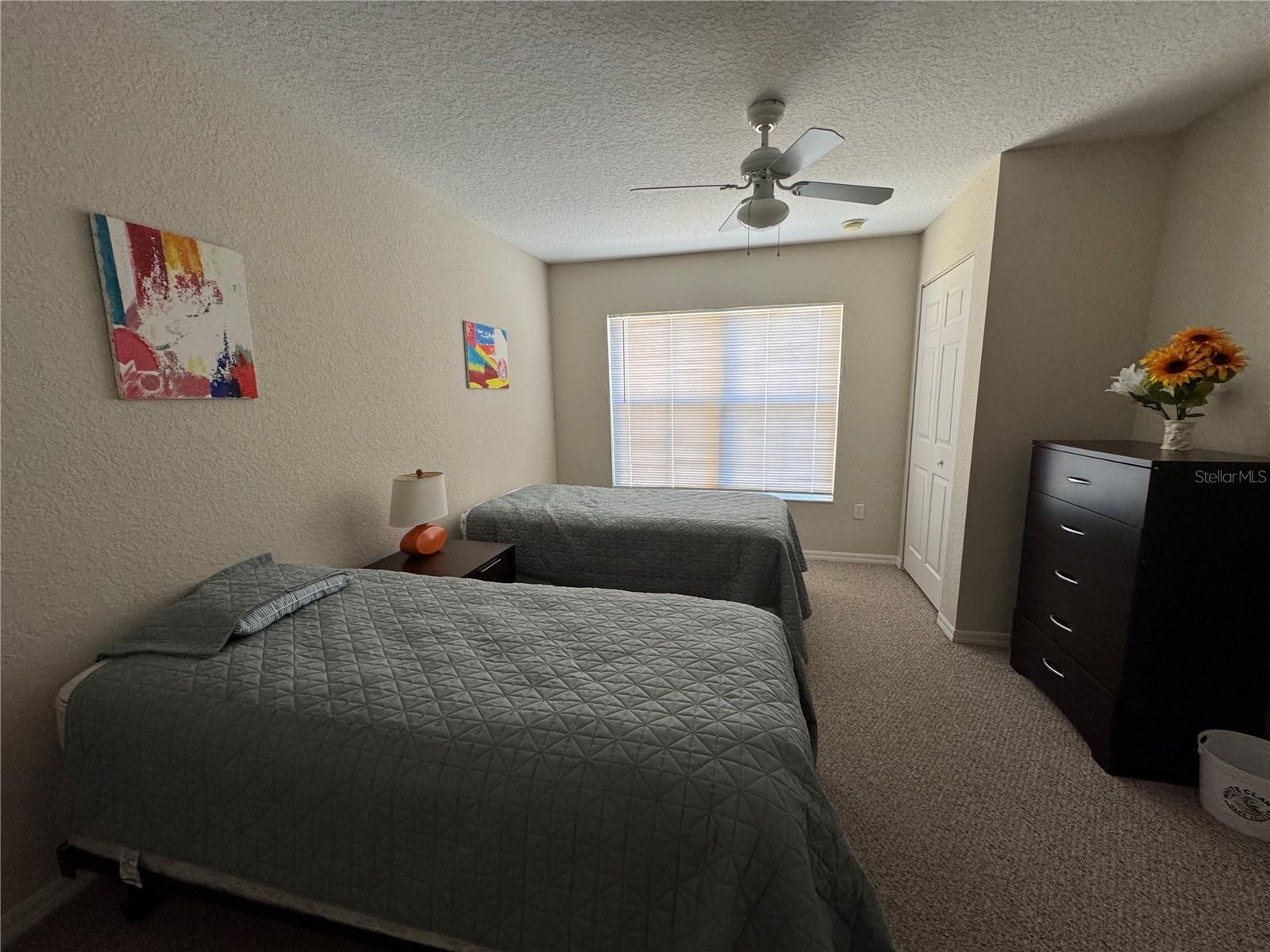 THE VILLAS AT SEVEN DWARFS LANE CB 8 PG 185-187 OR - Residential Lease