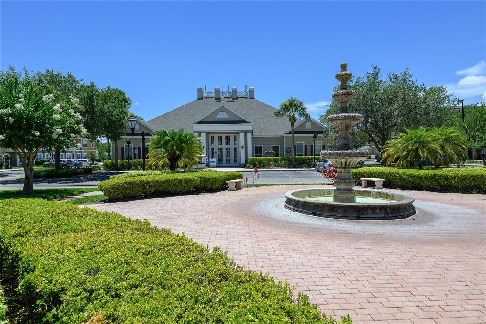 THE VILLAS AT SEVEN DWARFS LANE CB 8 PG 185-187 OR - Residential Lease